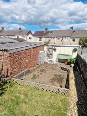 Photo 12- click for photo gallery